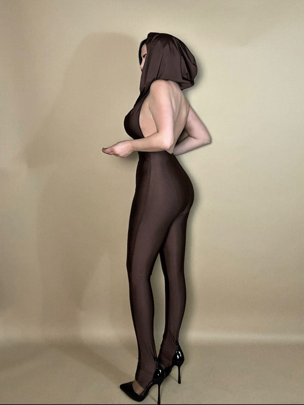 Tuta con cappuccio “Dubai”