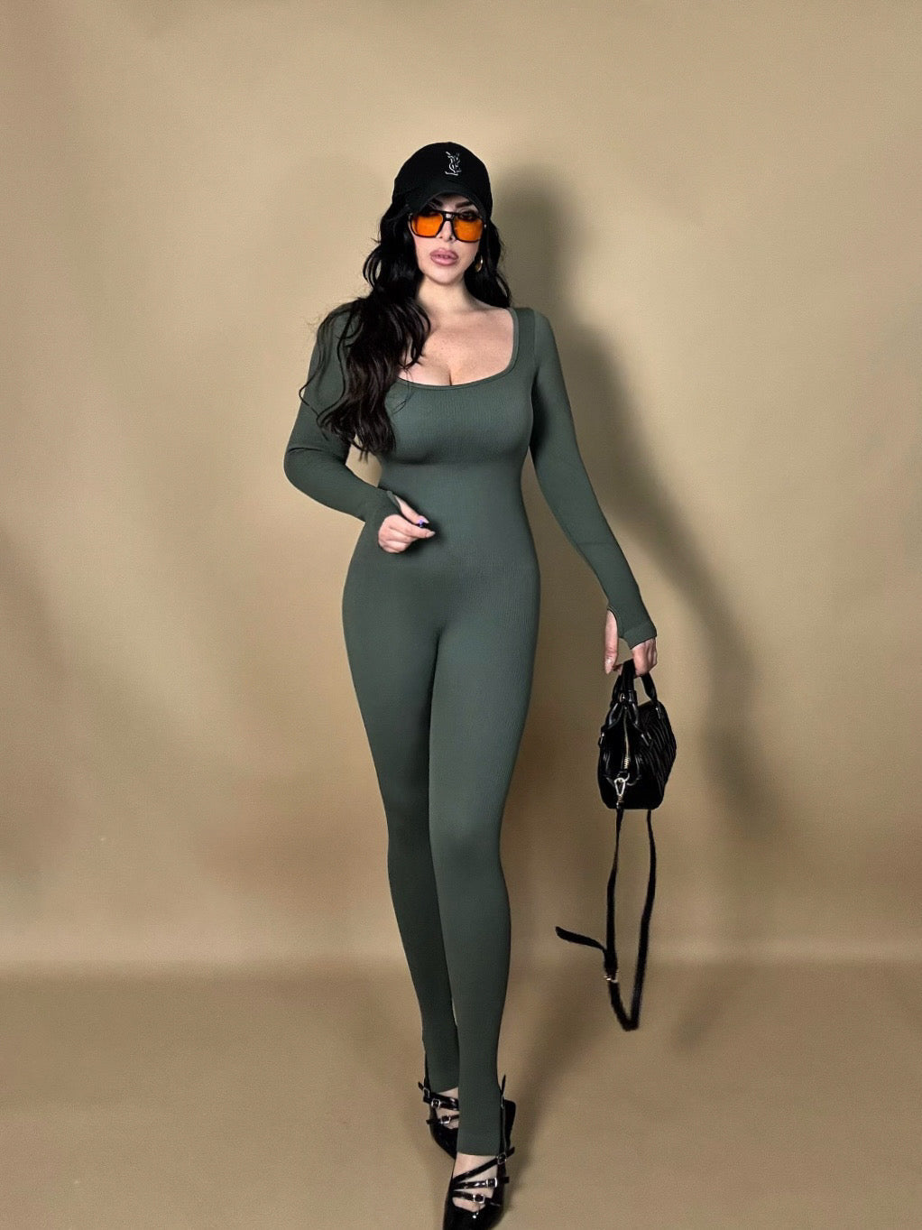Tuta modellante con maniche a guanto “Ivana”