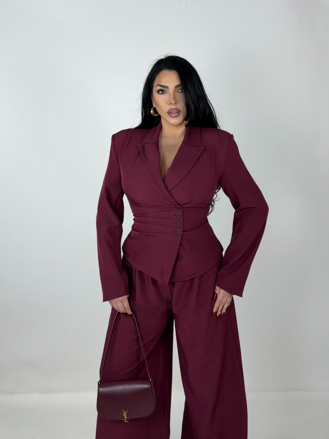 Tailleur “Magnetic”